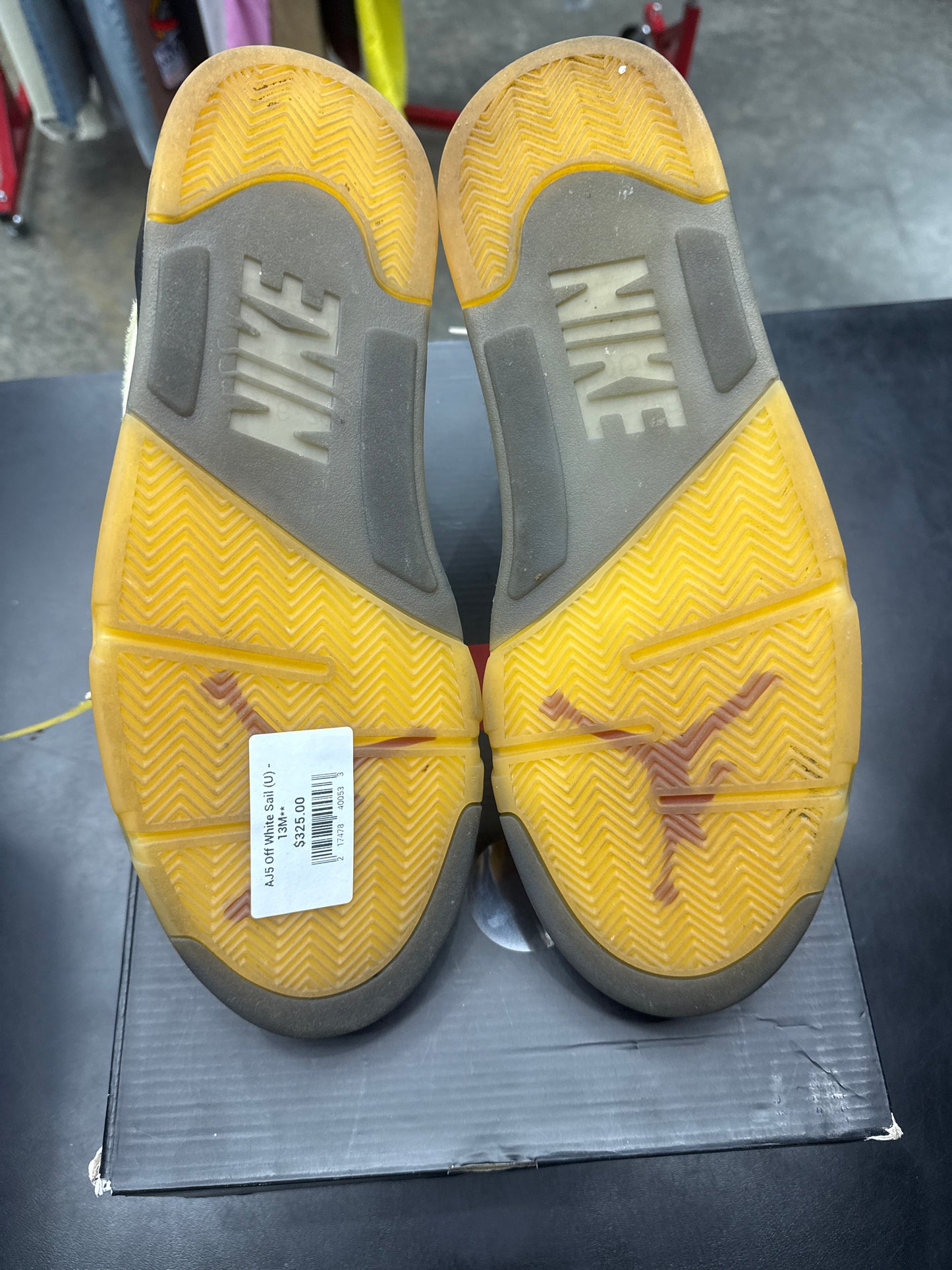 AJ5 Off White Sail (U) - 13M**