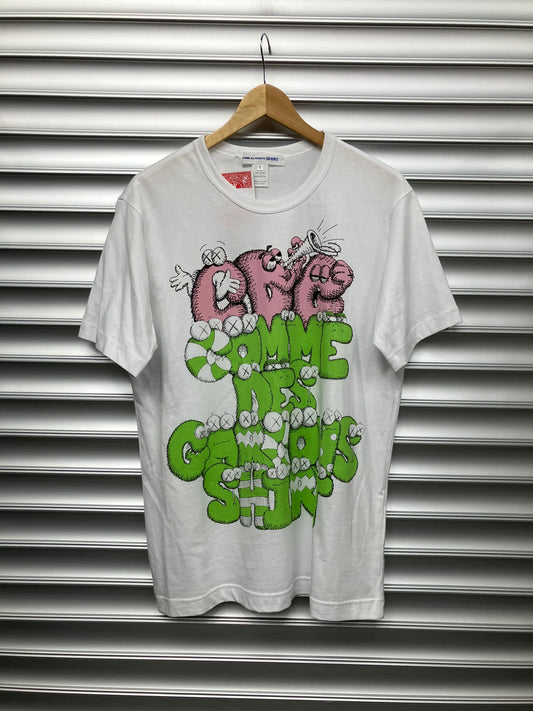 CDG Kaws Tee - L