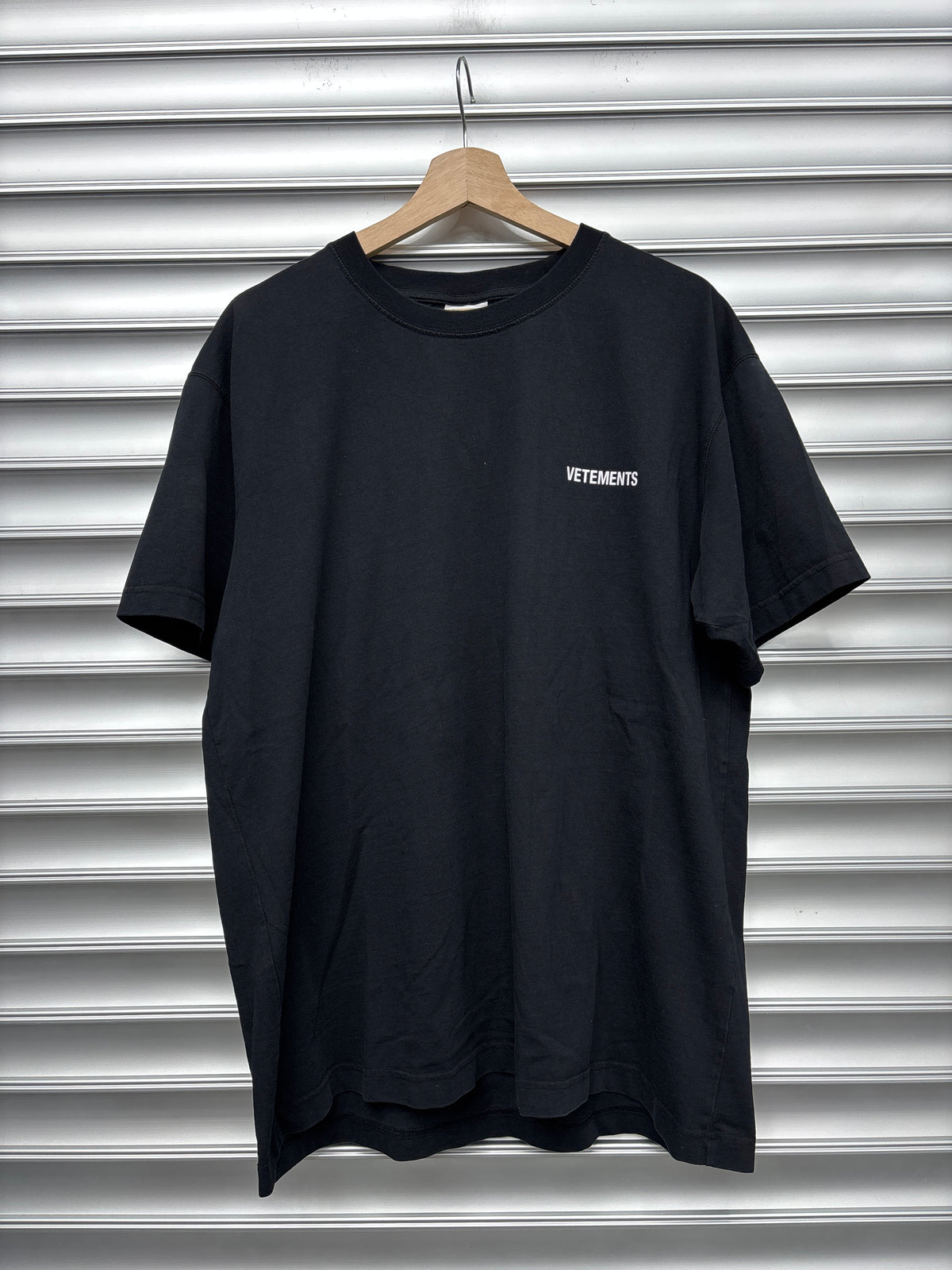 Vetements Black Tee - XL**