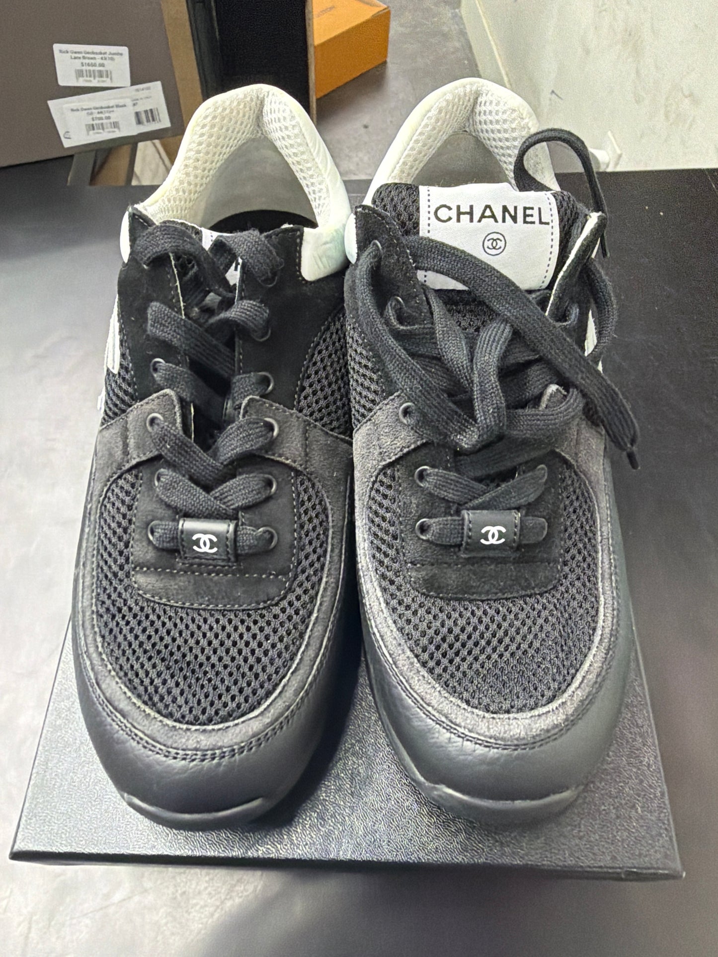 Chanel Trainer Black/White (U) - 39**