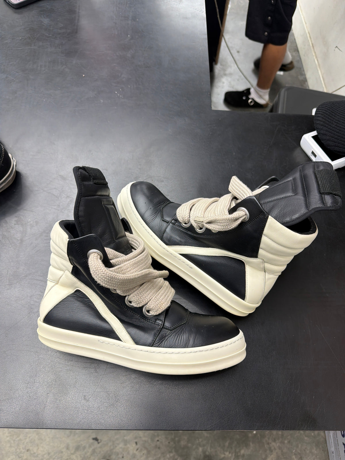 Rick Owen Geobasket Black Jumbo Lace (U) - 40(7) (NB)