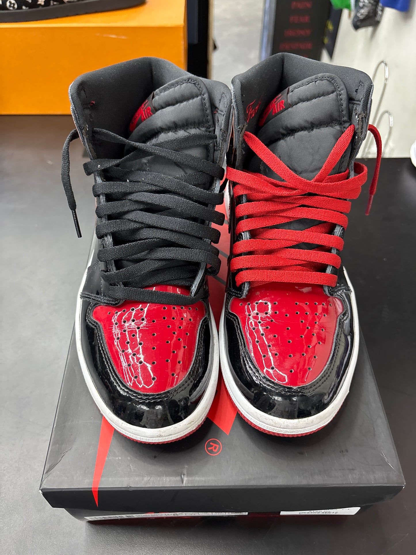 AJ1 Patent Bred (U) - 8M