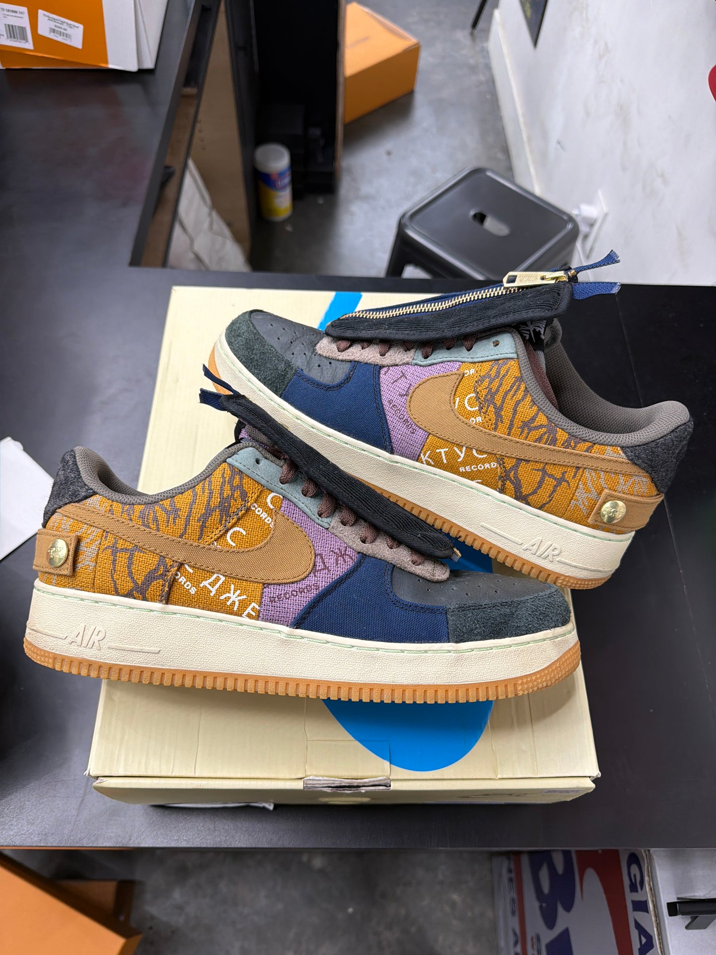 AF1 Travis Scott Cactus Jack (U) - 12M**