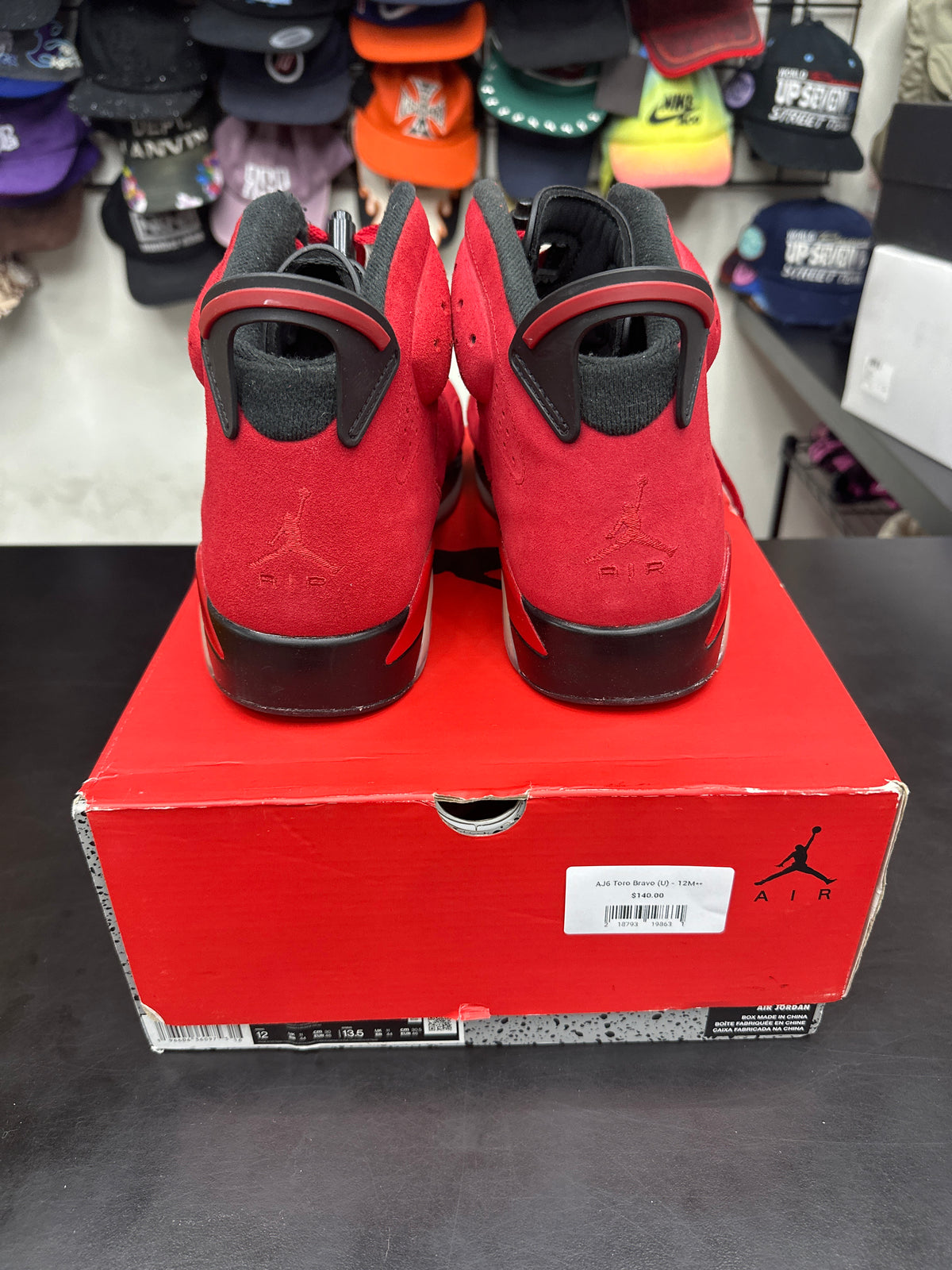 AJ6 Toro Bravo (U) - 12M**