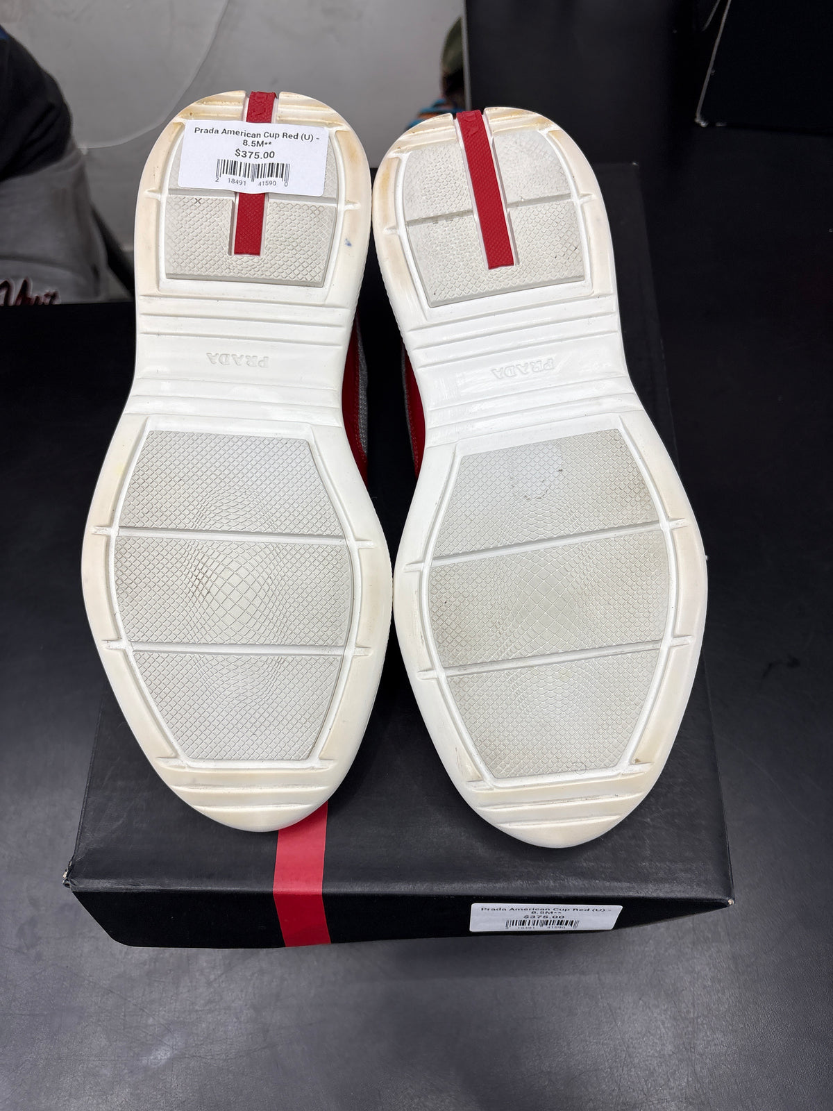 Prada American Cup Red (U) - 8.5M**