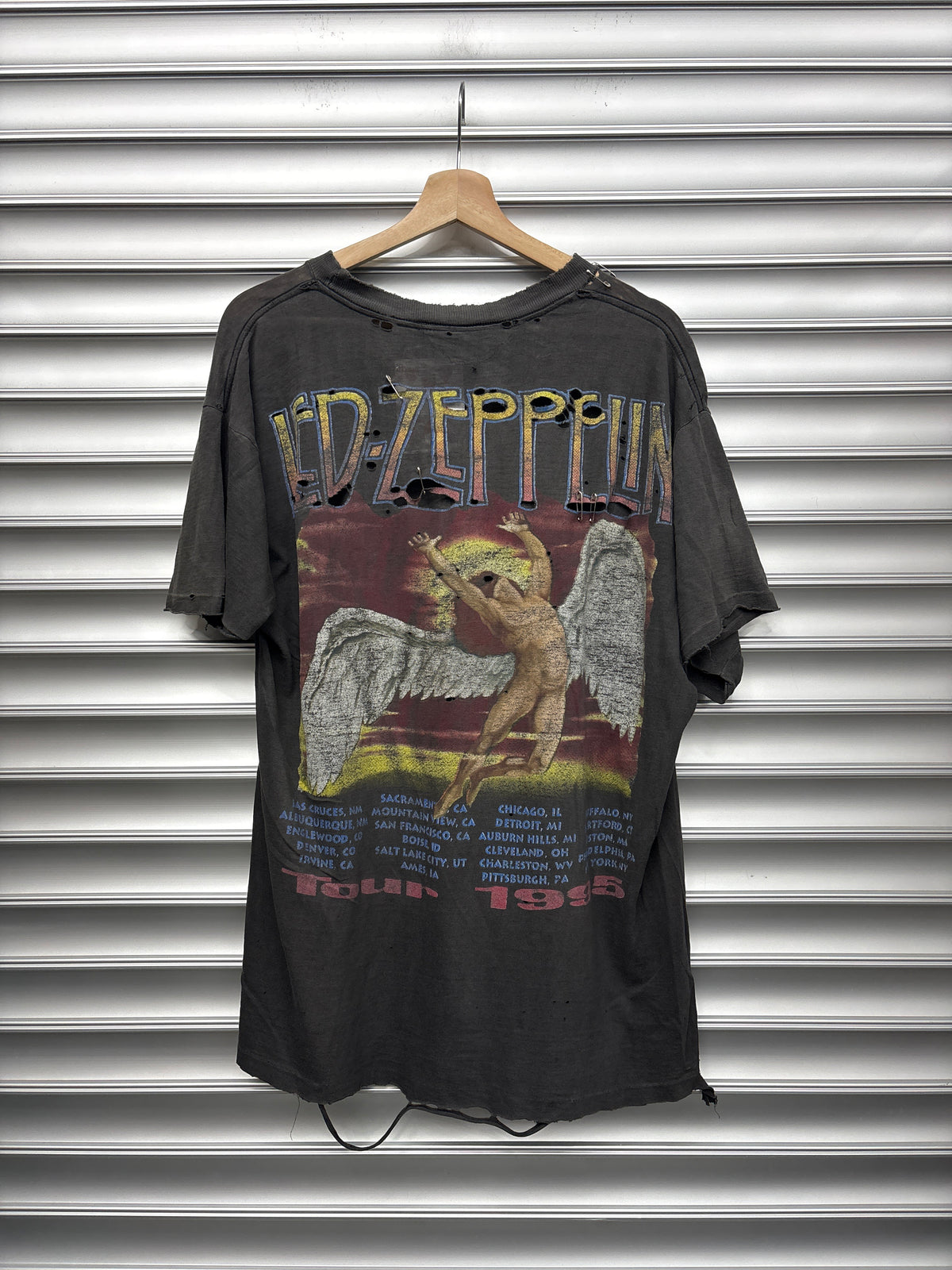 Vintage Led Zeppelin Tee - XL**