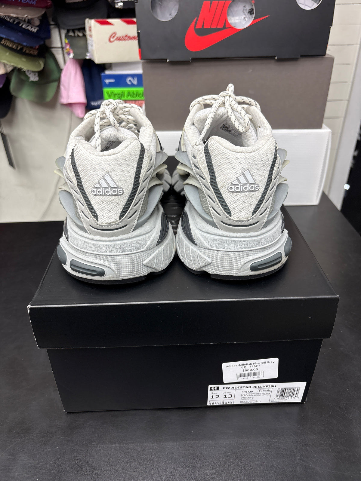 Adidas Jellyfish Pharrell Grey (U) - 12M**