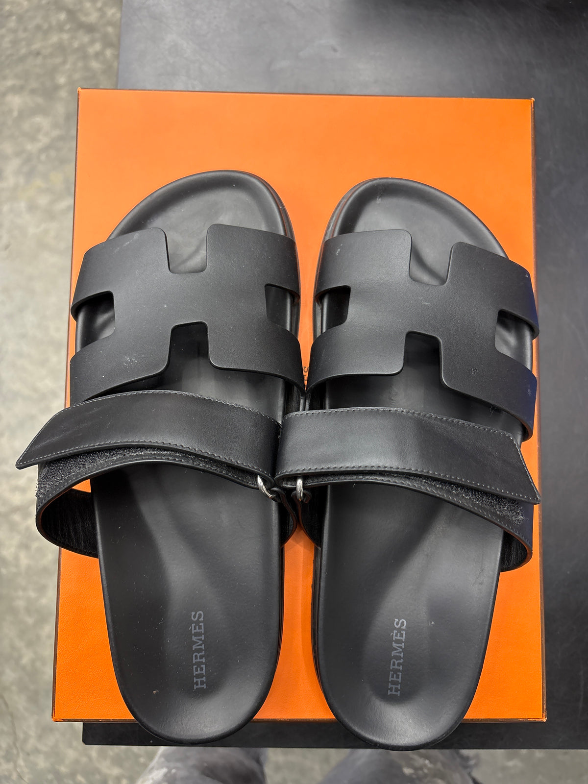 Hermes Chrypre Black Slide (U) - 41(8)**