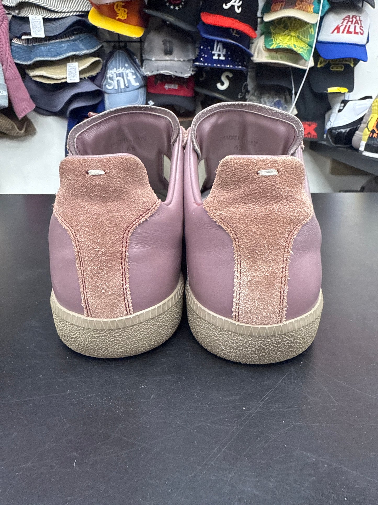 Maison Margiela Replica Wine (U) - 43(10) (NB)