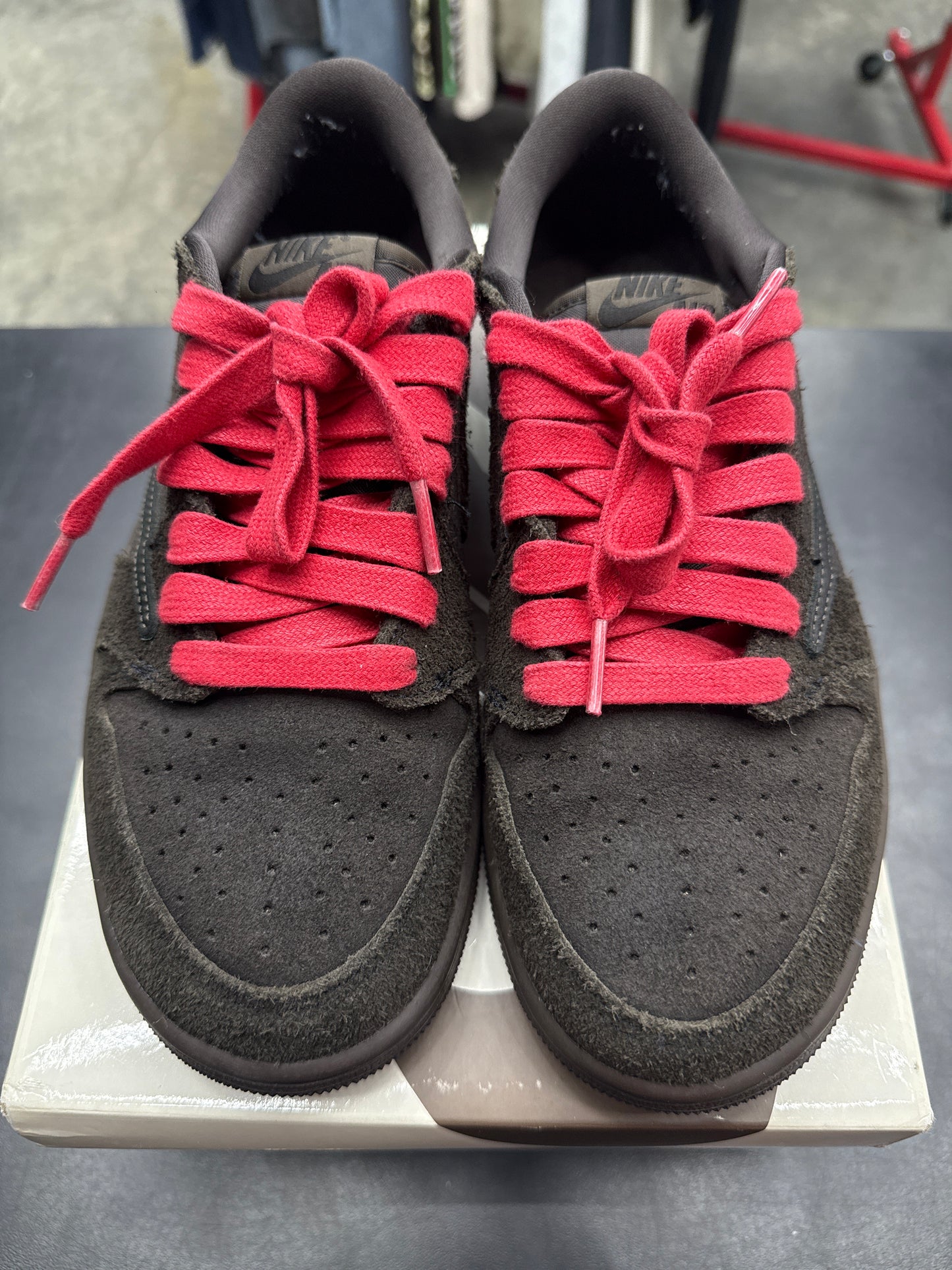 AJ1 Low Travis Scott Velvet Brown (U) - 7.5M