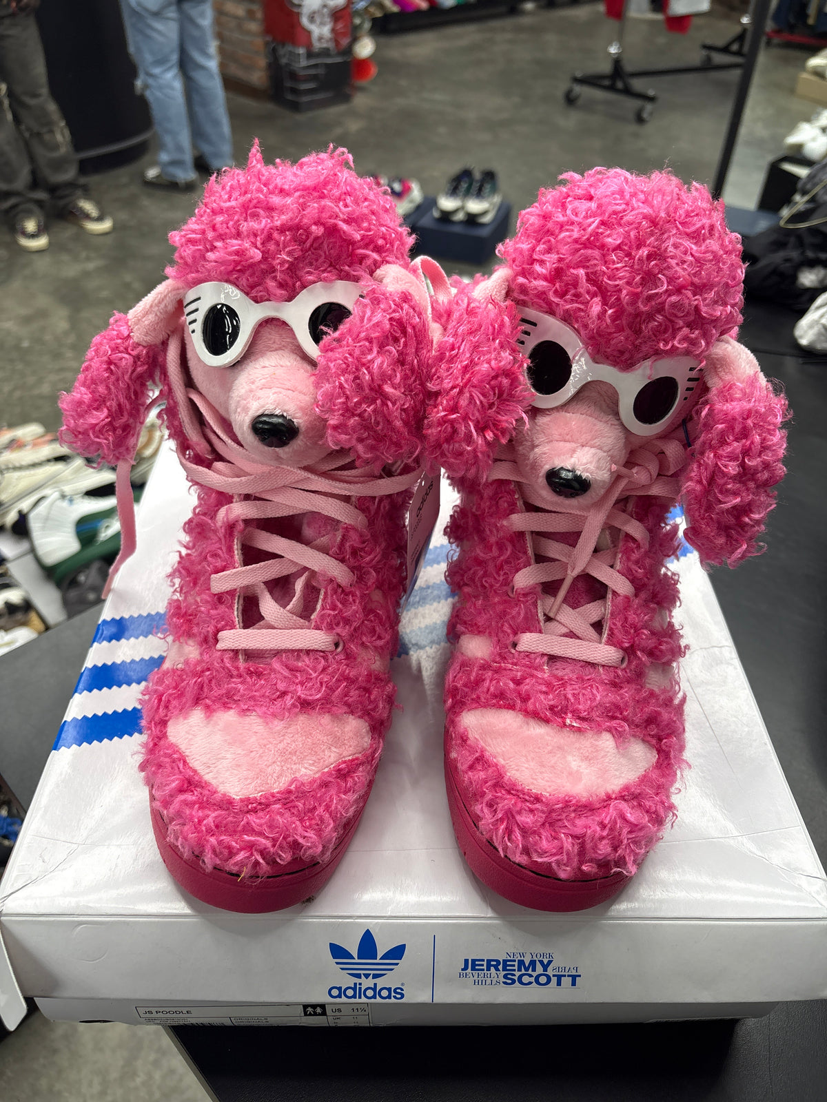 Adidas Jeremy Scott Poodle - 11.5M**