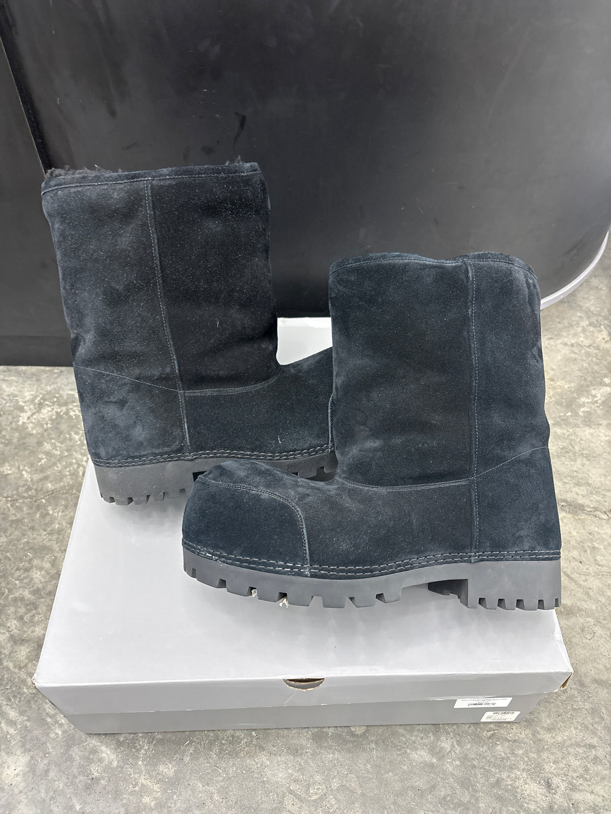 Balenciaga Alaskan Boot Black Mid (U) - 45(12)**