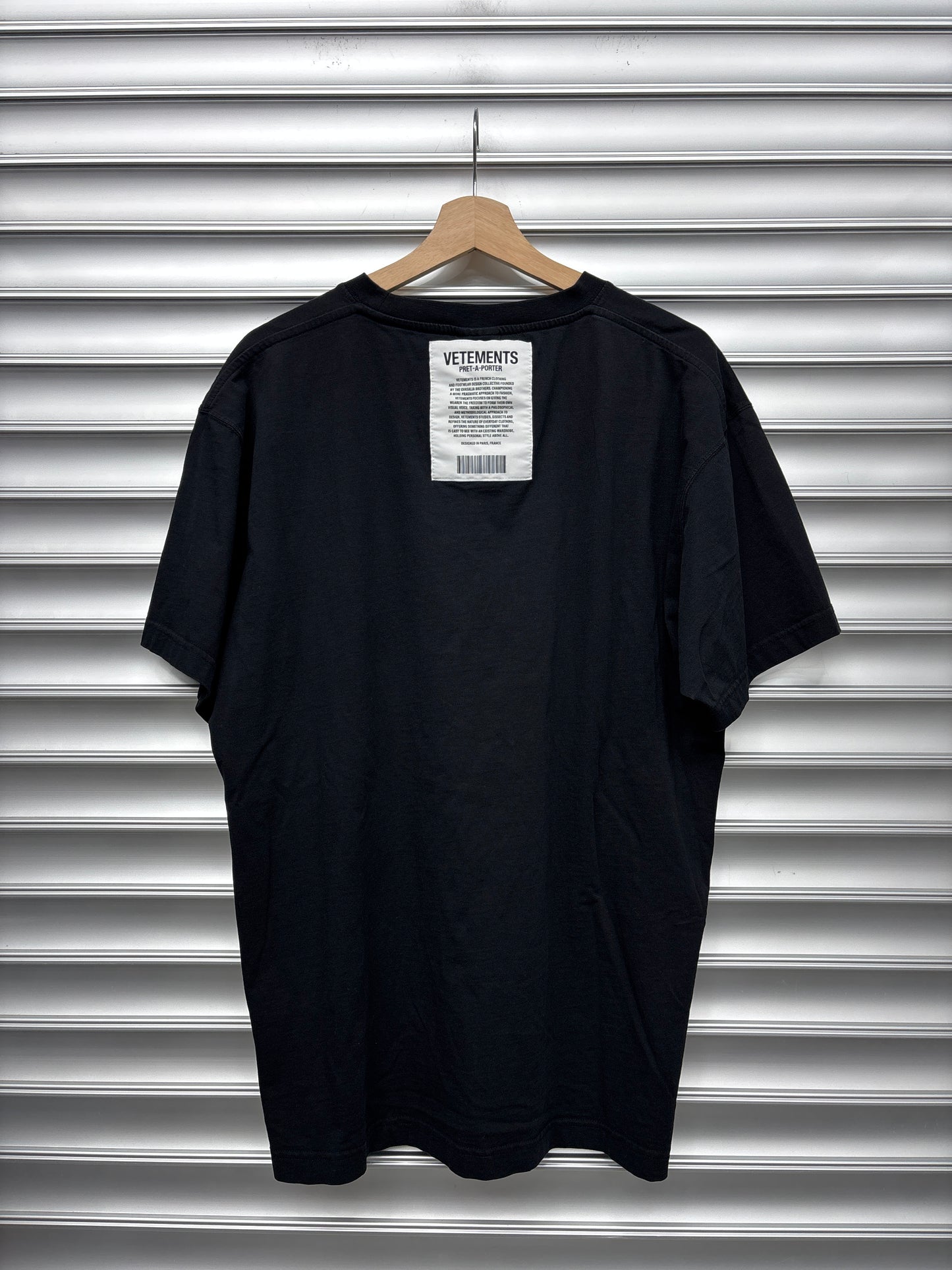 Vetements Black Tee - XL**