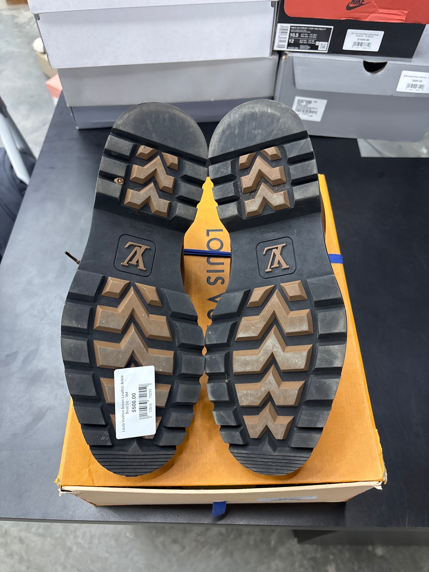 Louis Vuitton Brown Leather Ankle Boot (U) - 9M