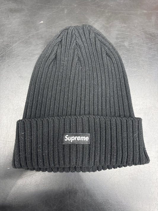 Supreme Black Loose Gauge Beanie**