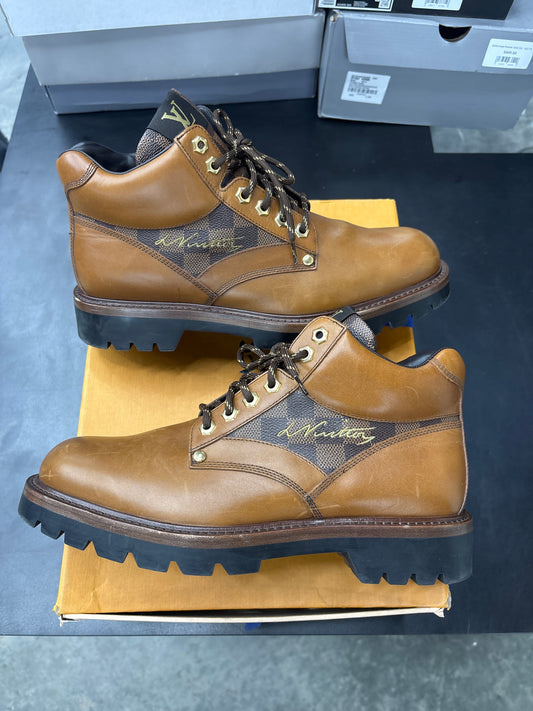 Louis Vuitton Brown Leather Ankle Boot (U) - 9M