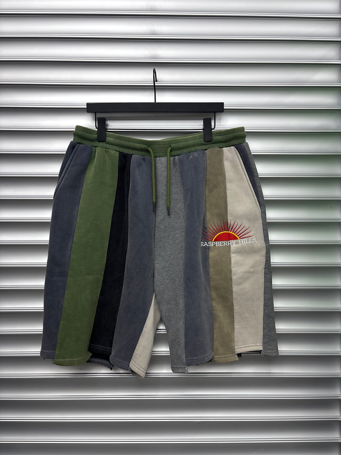 Raspberry Hills Reconstructed Shorts - XL