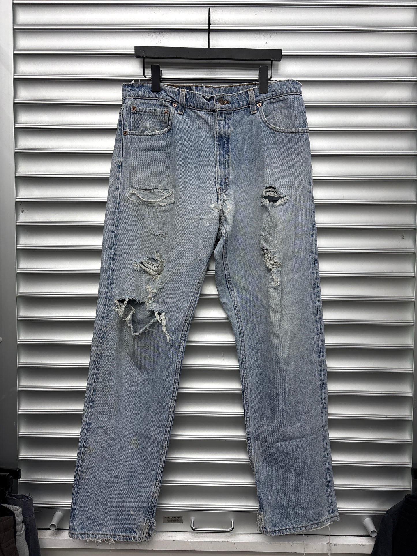Vintage Levis Lightwash Denim - 36 **