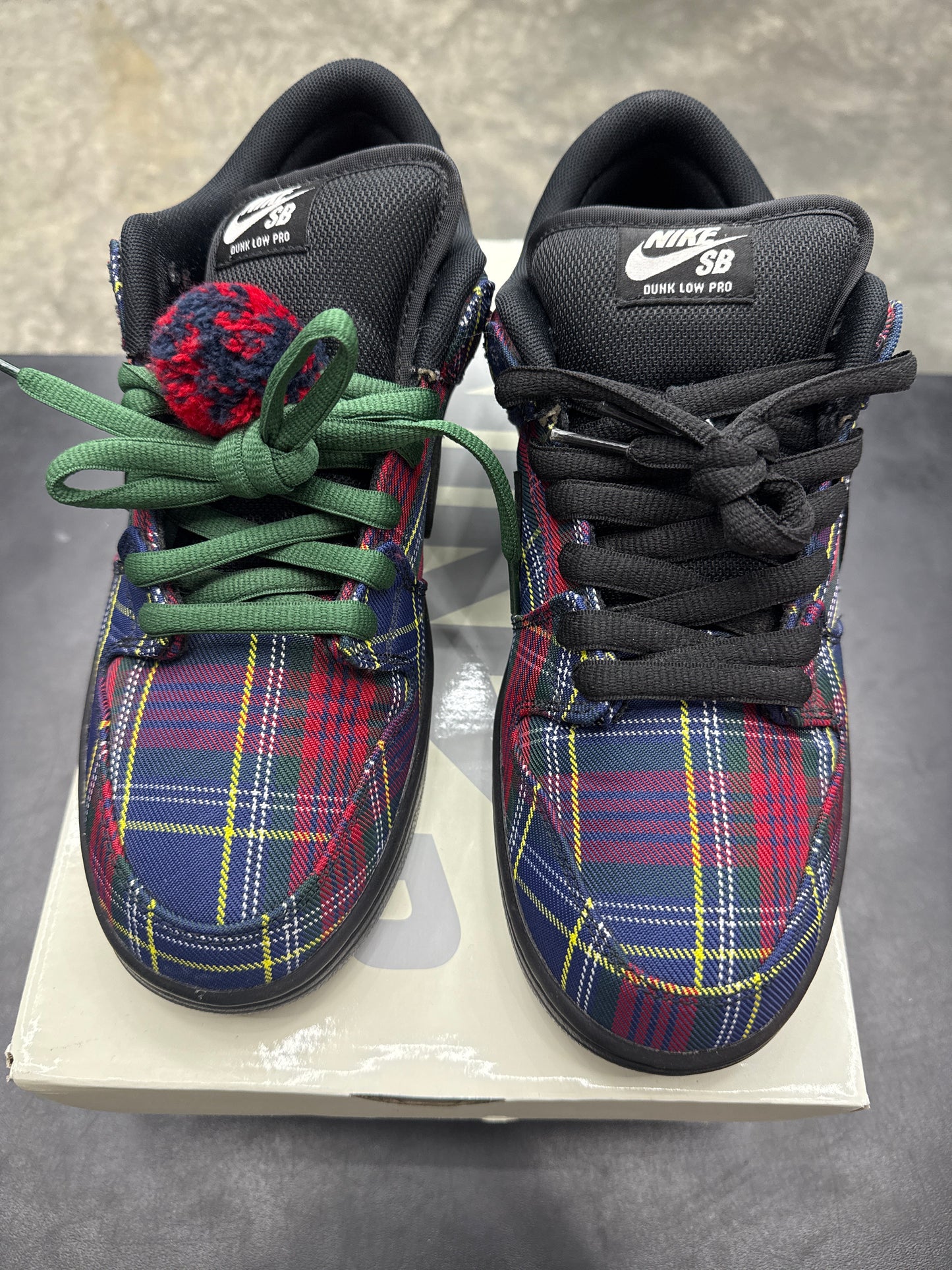 Dunk Low SB Nardwaur (U) - 10M