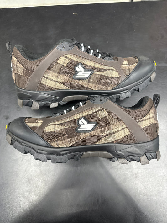 Sicko Hiking Shoe Black/Brown - 9M (NB)**