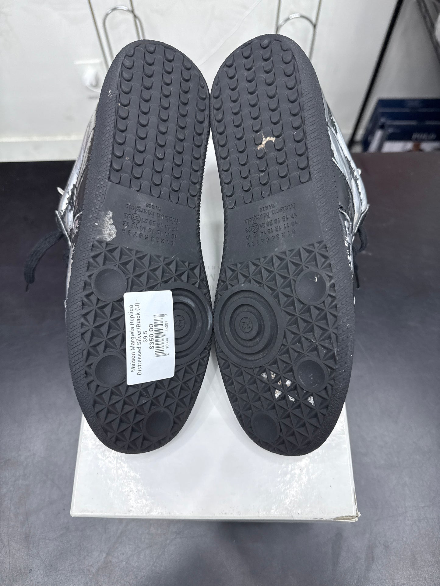 Maison Margiela Replica Distressed Silver/Black (U) - 39.5