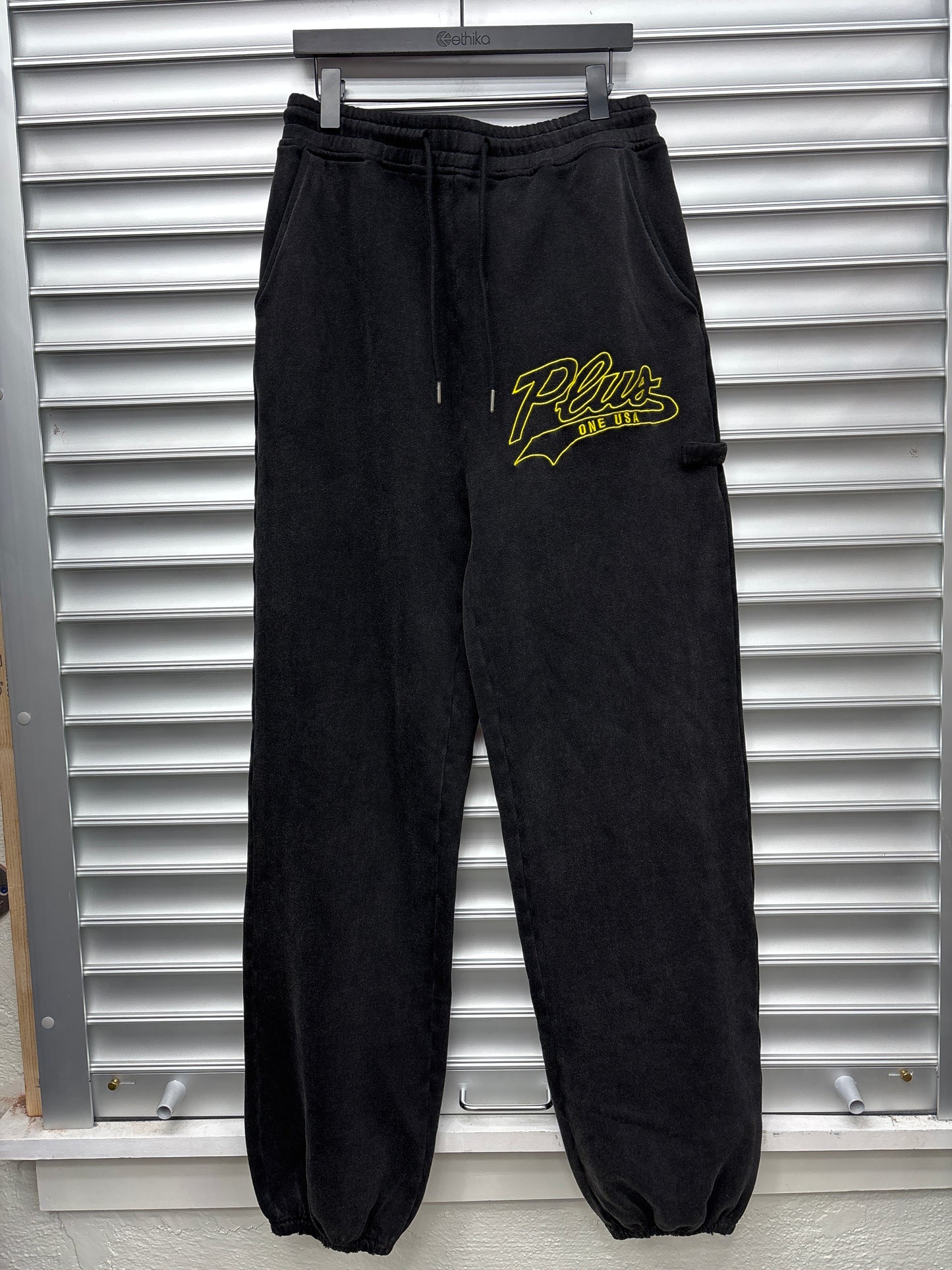 Plus One College Sweatpants - L
