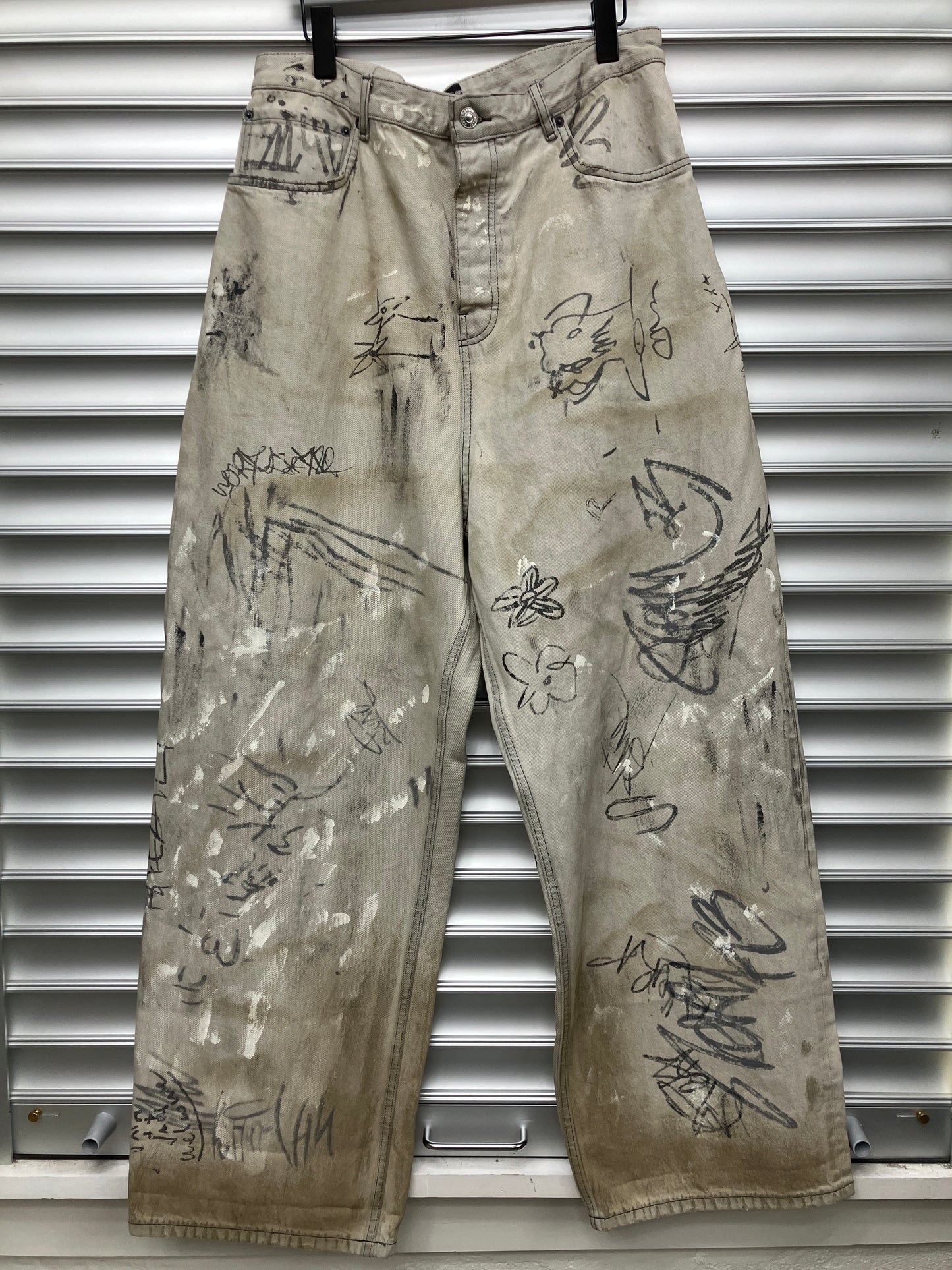 Balenciaga White Sketch Baggy Denim - M