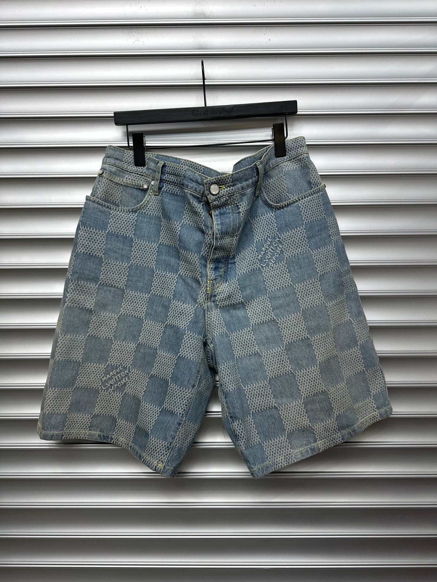 Louis Vuitton 3D Light Denim Shorts - 33