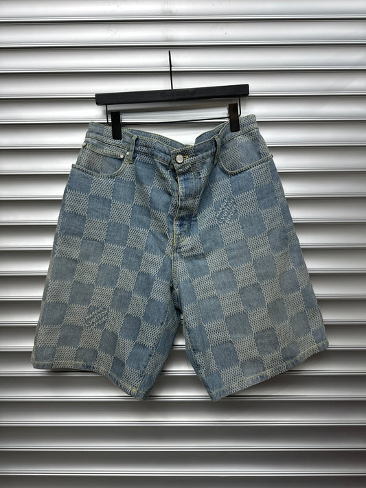 Louis Vuitton 3D Light Denim Shorts - 33