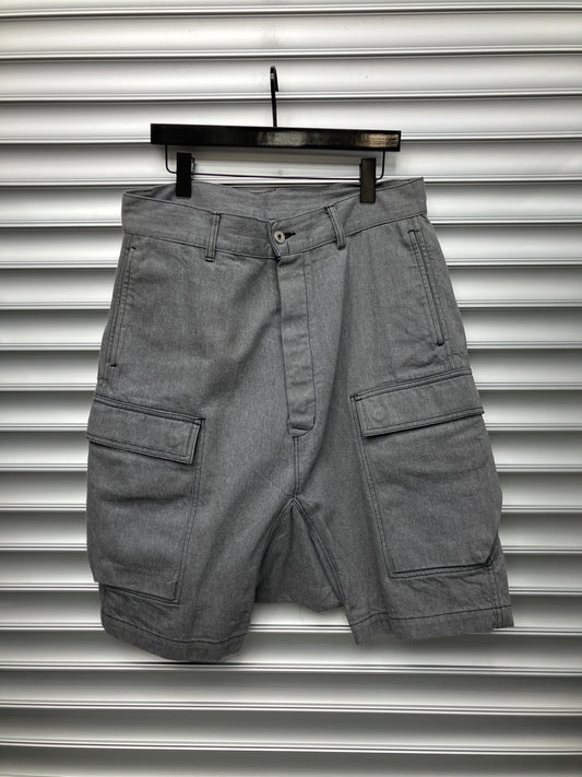 Rick Owens Grey Shorts - 33