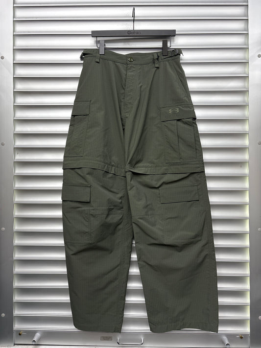 Balenciaga Green Convertible Cargo Pants - XS**