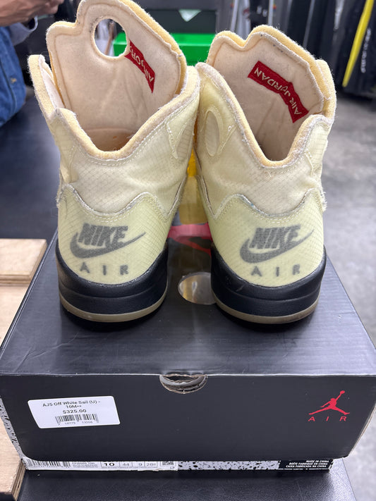 AJ5 Off White Sail (U) - 10M**