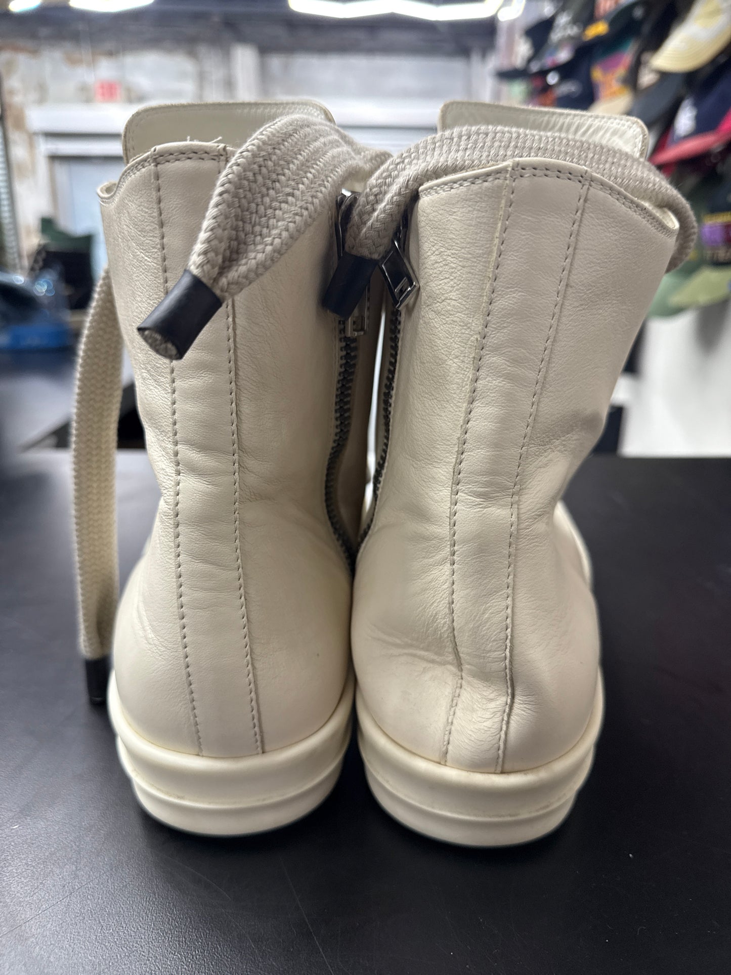 Rick Owen Ramone High Jumbo Lace Milk (U) - 44(11) (NB)