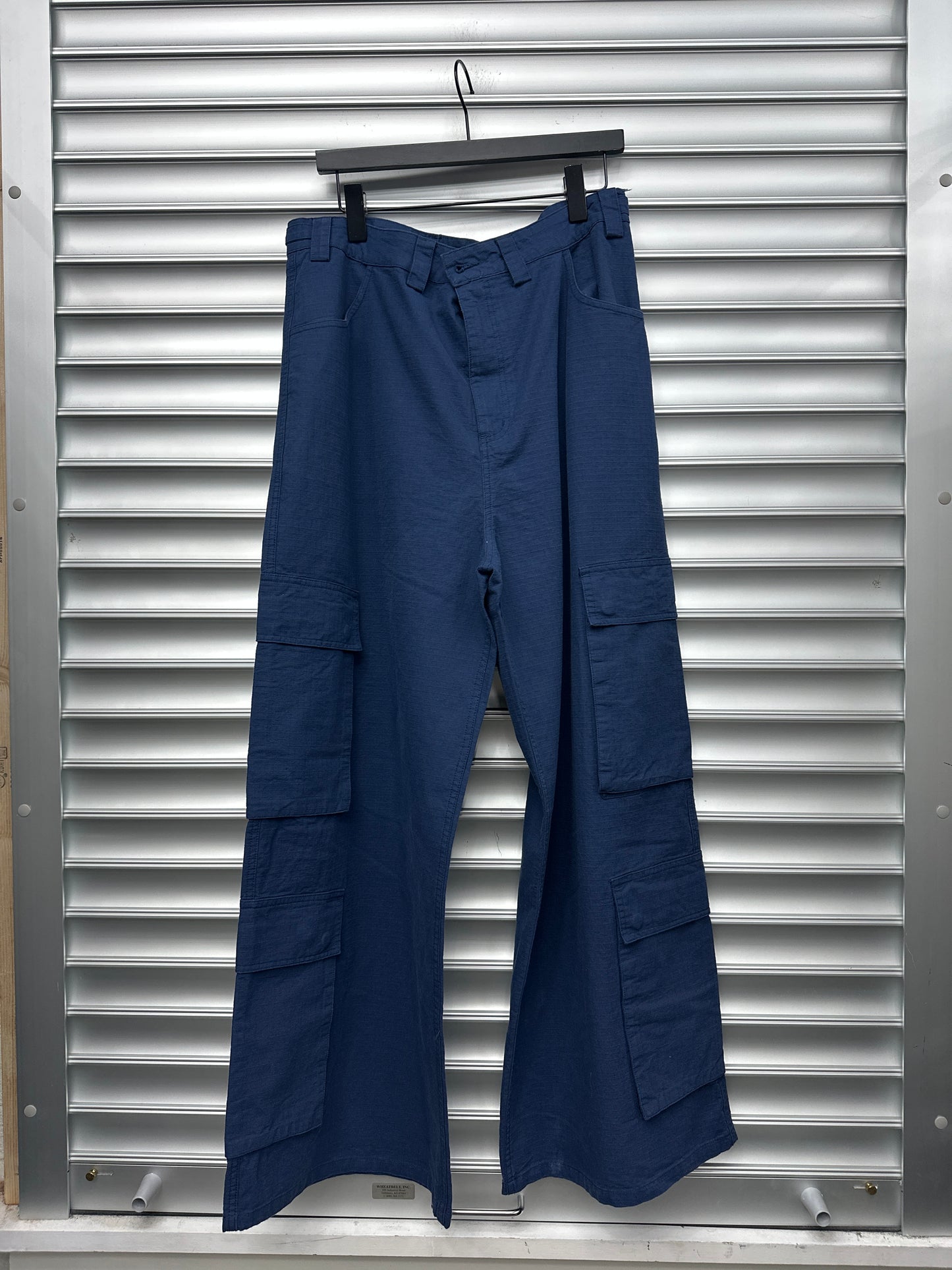 Hidden Season Navy Cargo Pant - L