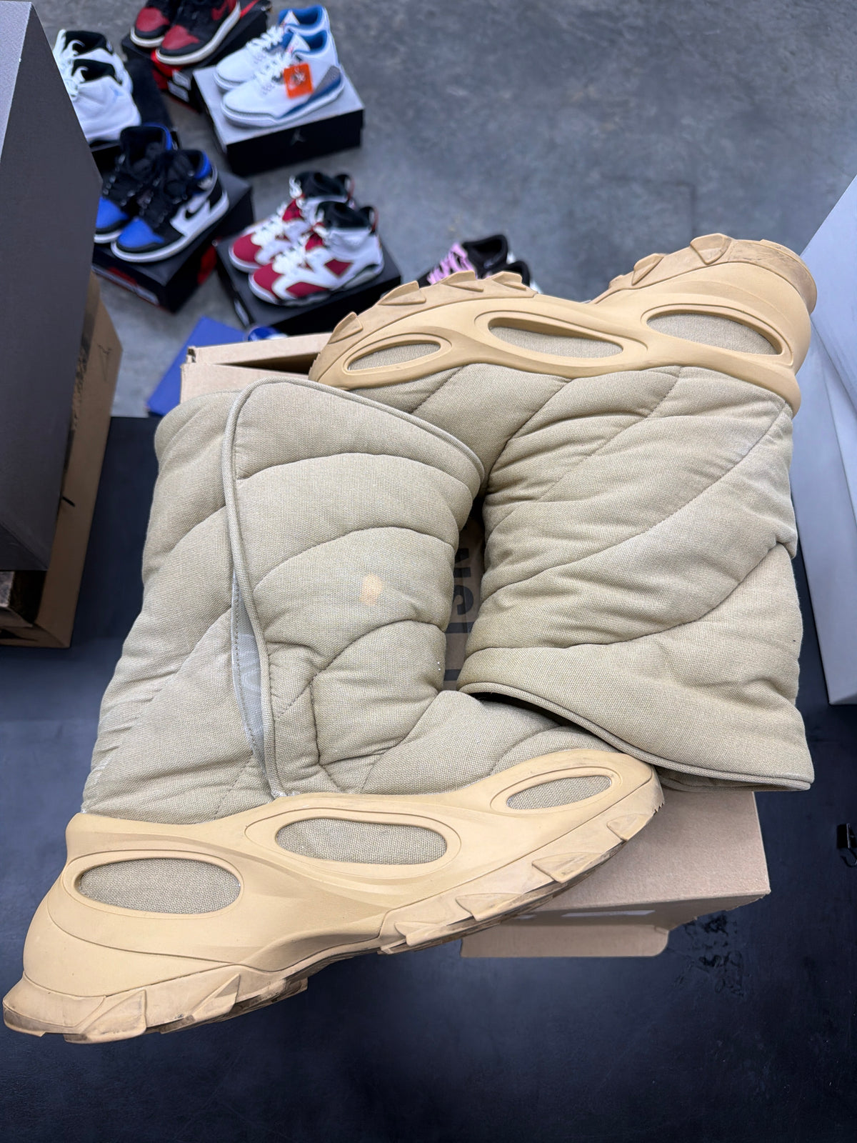 Yeezy NSLTD Boot (U) - 10M**