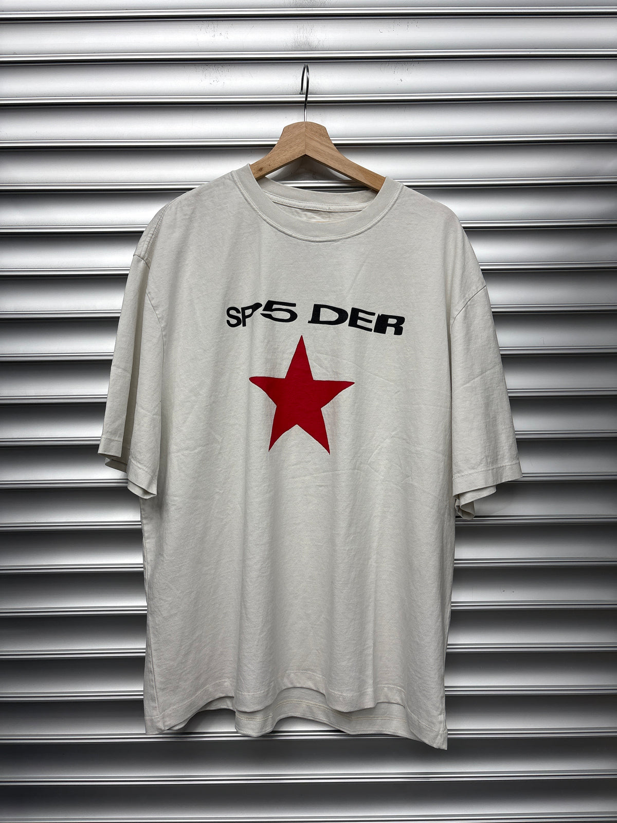 Spider Red Star Tee - XL**