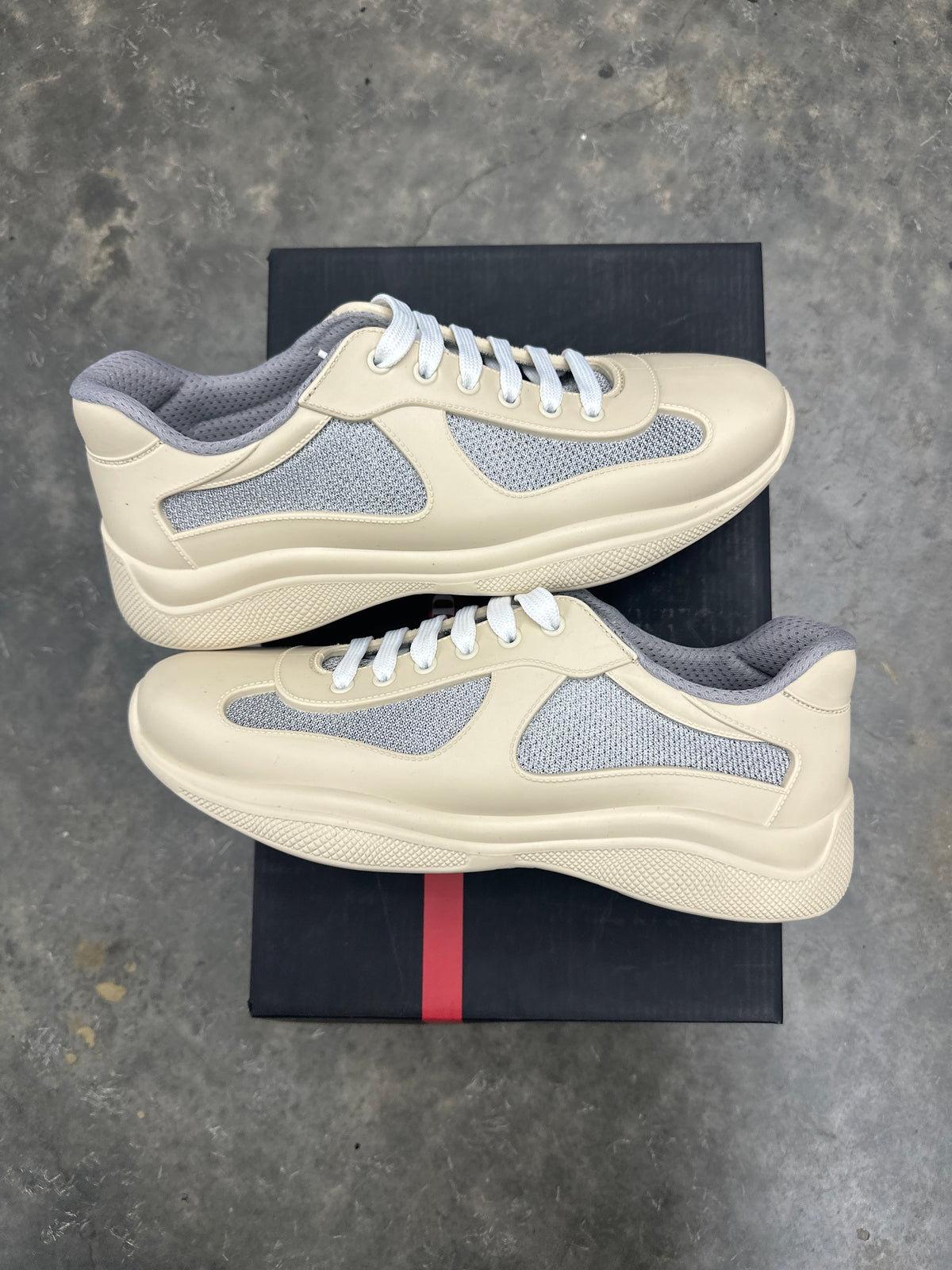 Prada American Cup Creme (U) - 42(9)**