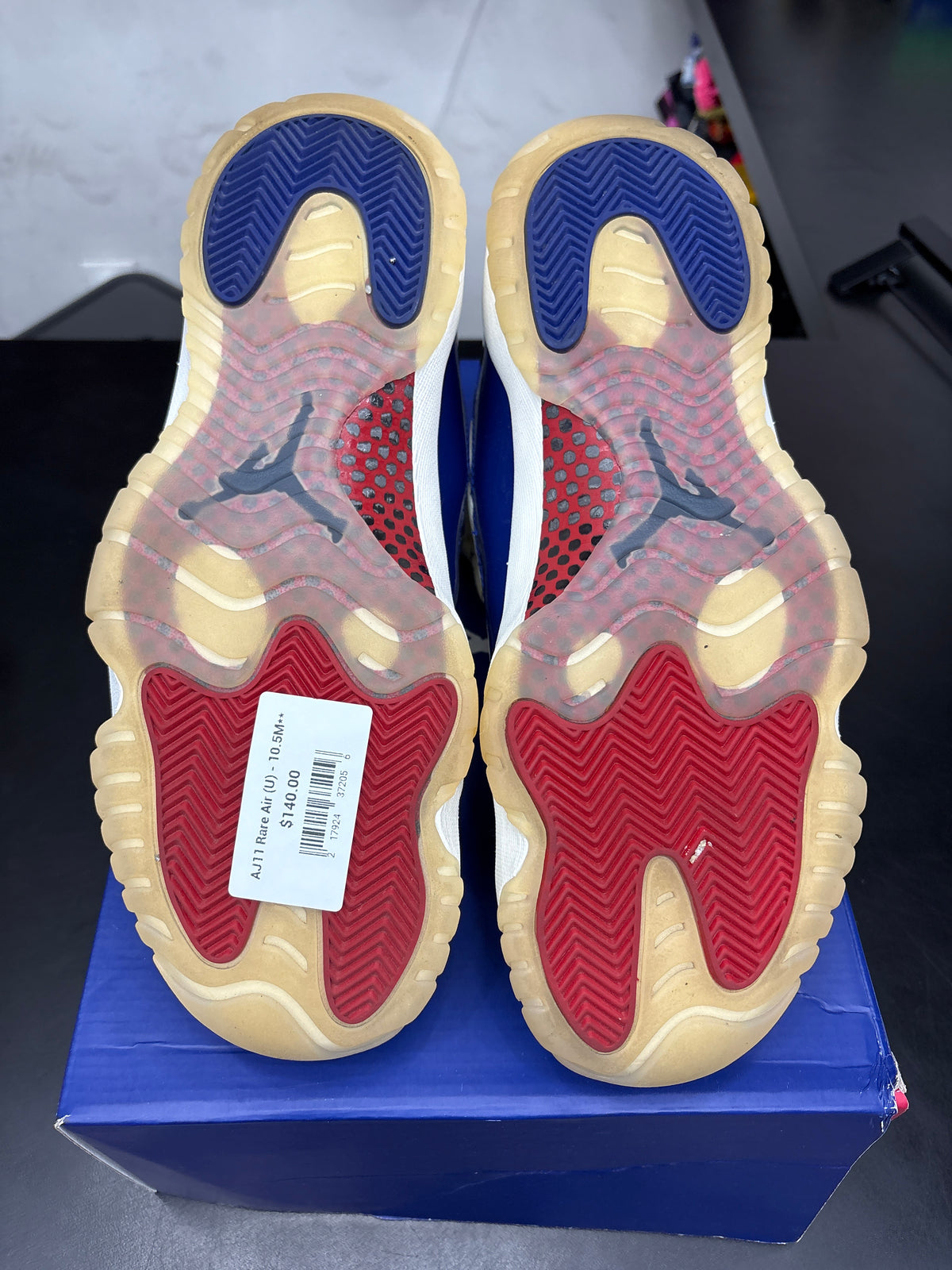AJ11 Rare Air (U) - 10.5M**