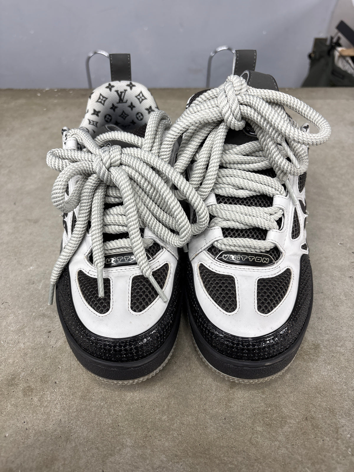 Louis Vuitton SK8 Grey (U) - 7.5M (NB)**