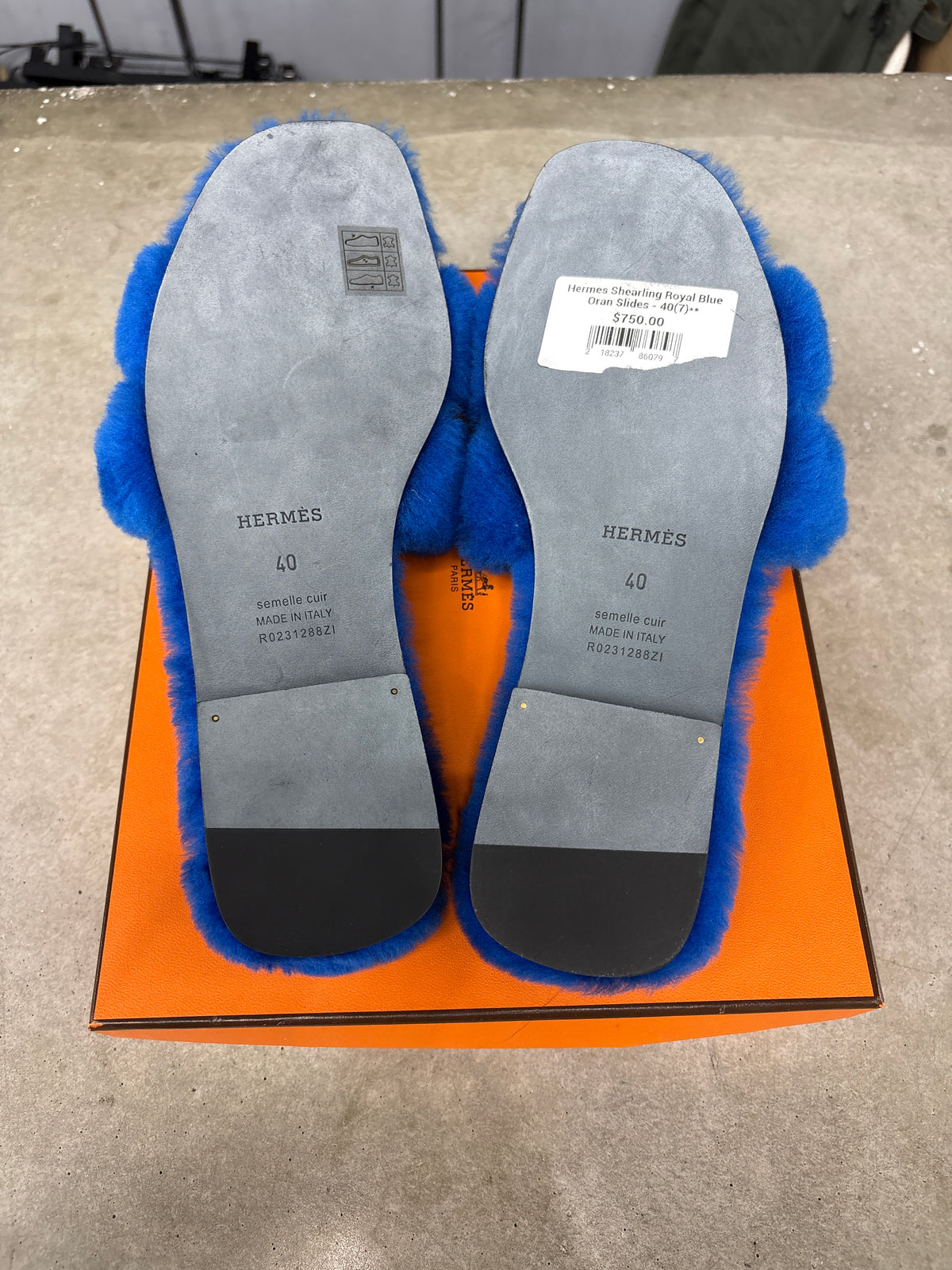 Hermes Shearling Royal Blue Oran Slides - 40(7)**