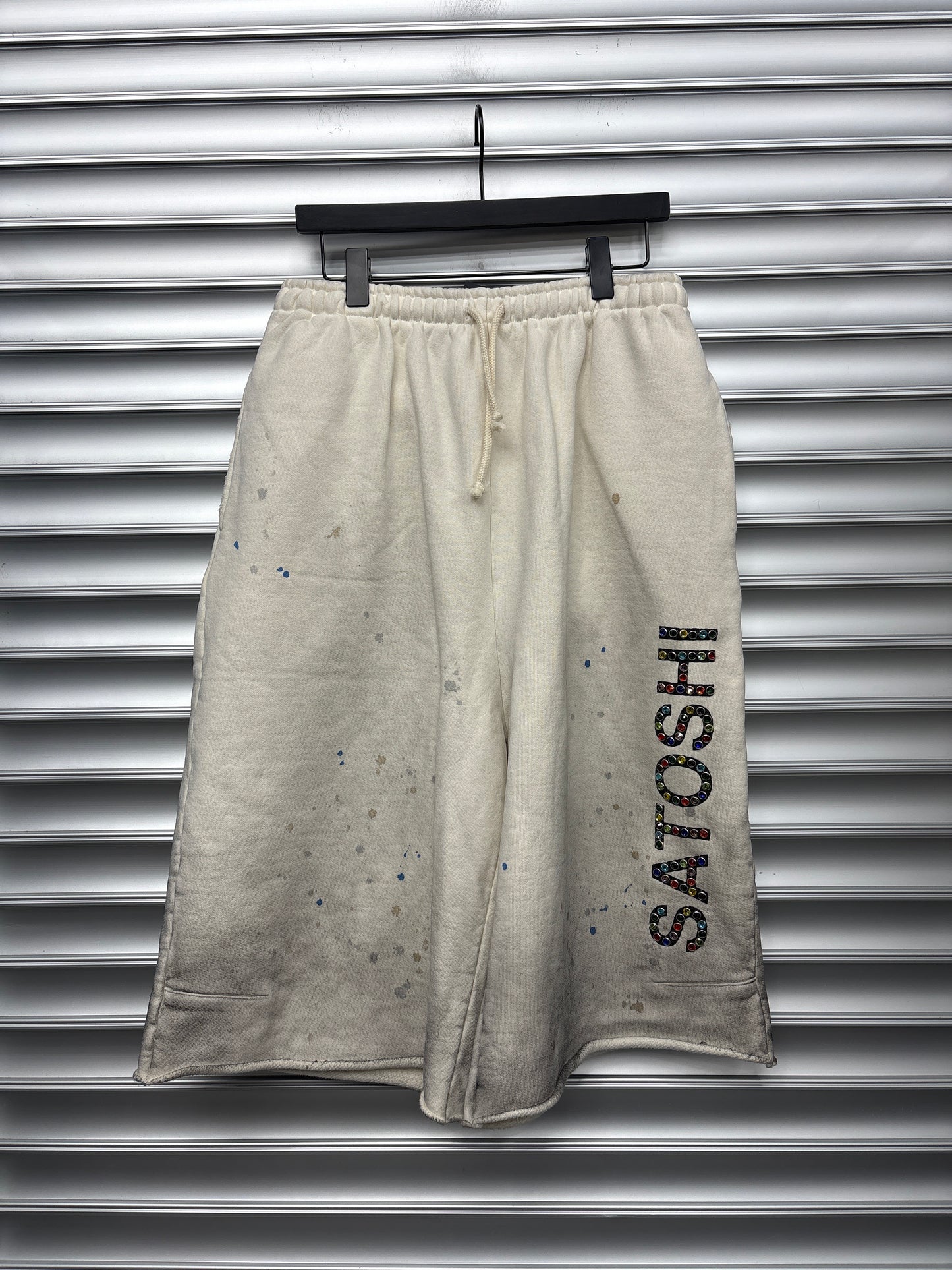 Satoshi Cream Studded Sweatshorts - L**