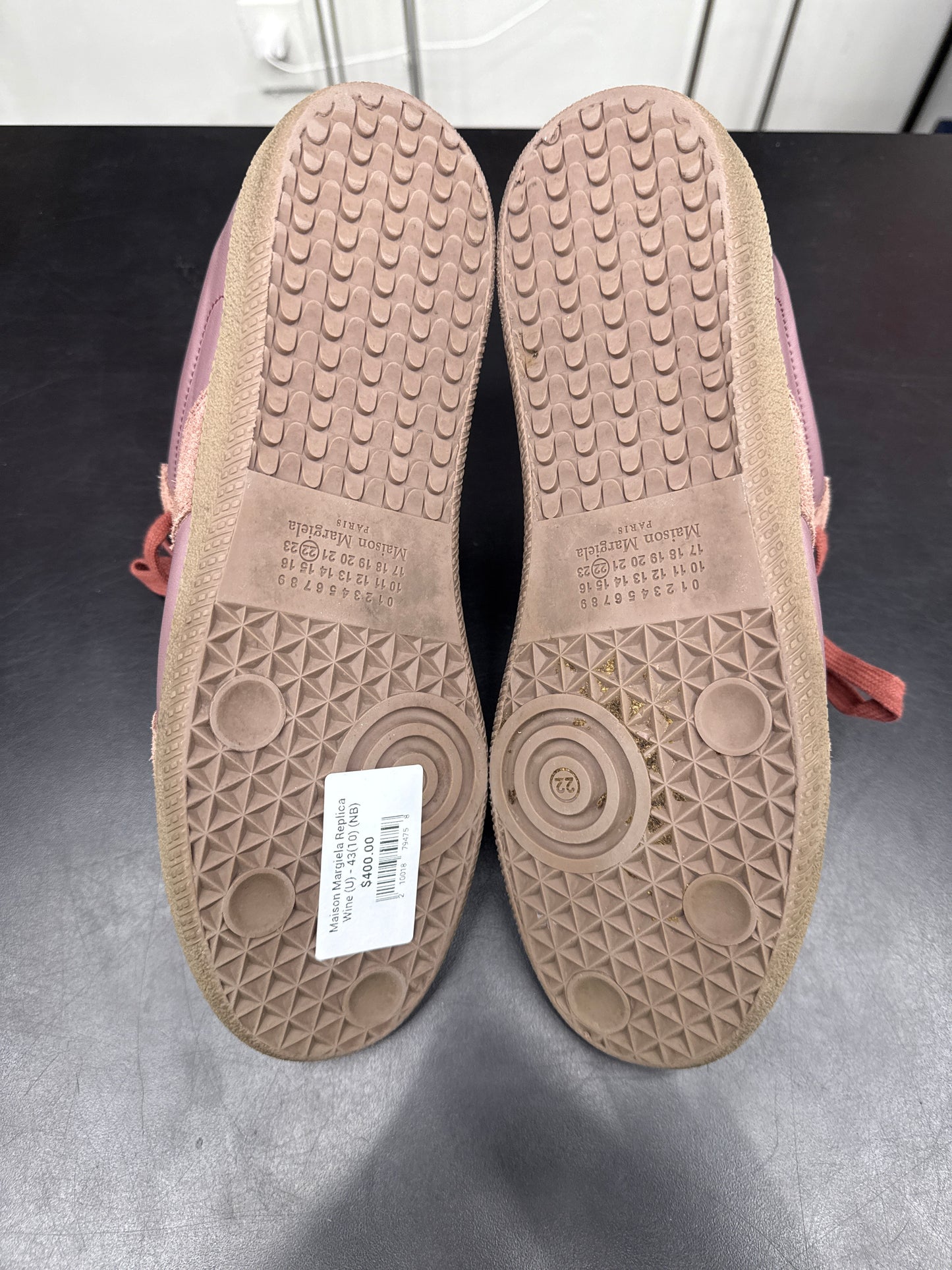 Maison Margiela Replica Wine (U) - 43(10) (NB)