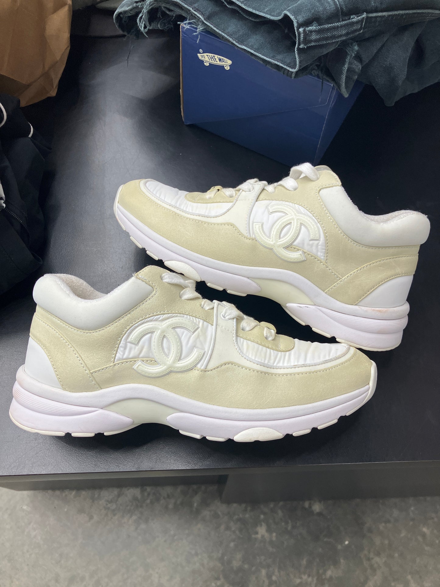 Chanel Trainer White (U) - 38 (NB)