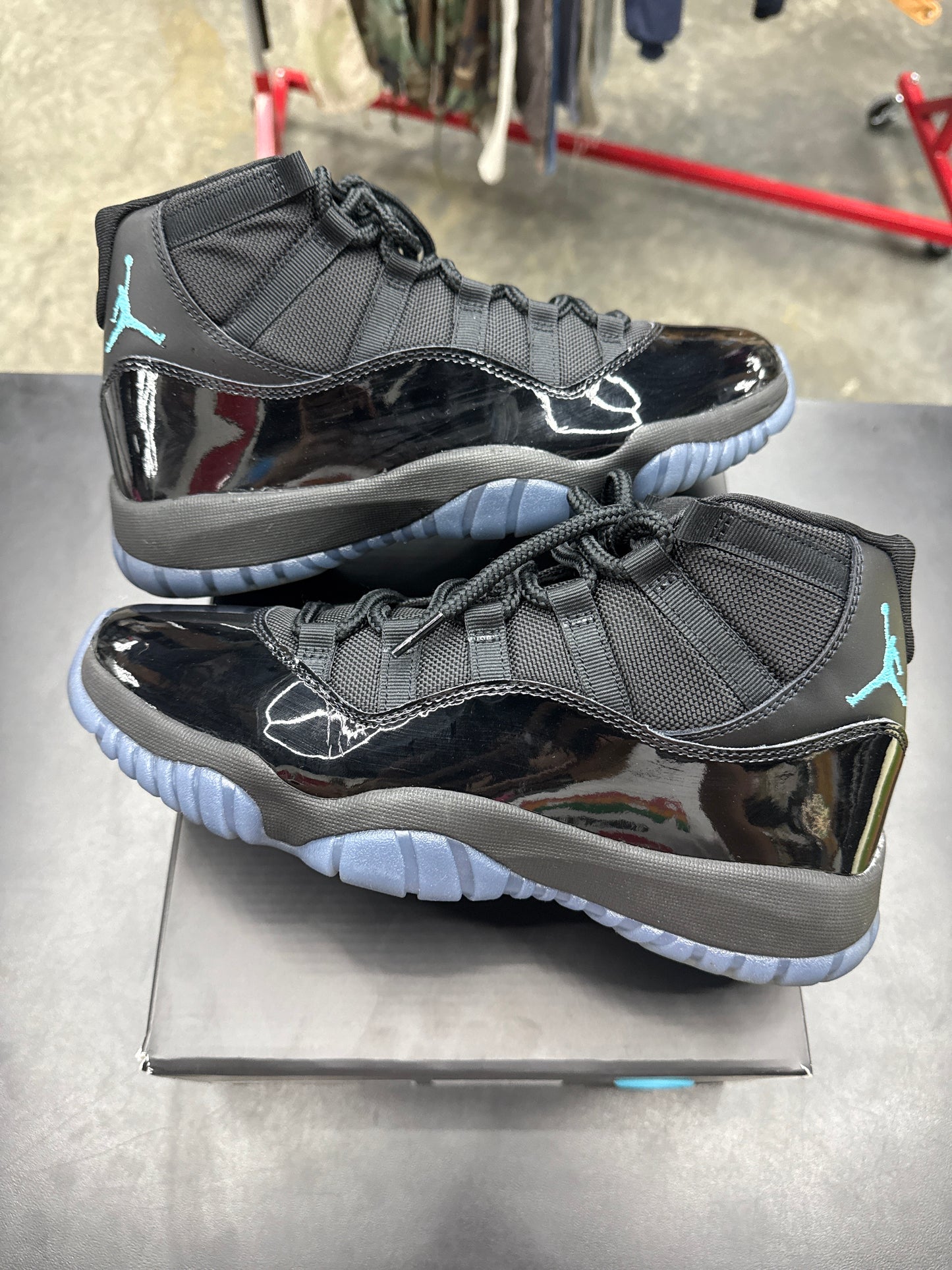 AJ11 Gamma Blue (U) - 8.5M