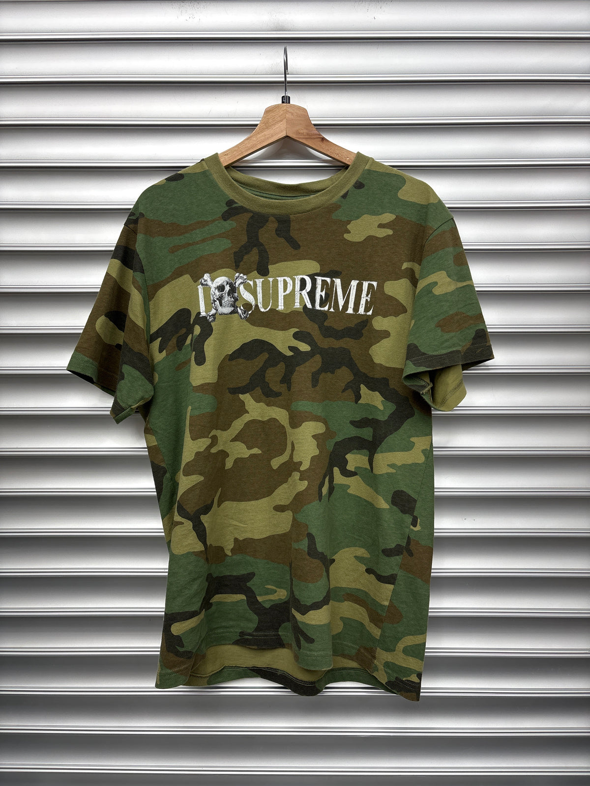 Supreme Skull Camo Tee - L**