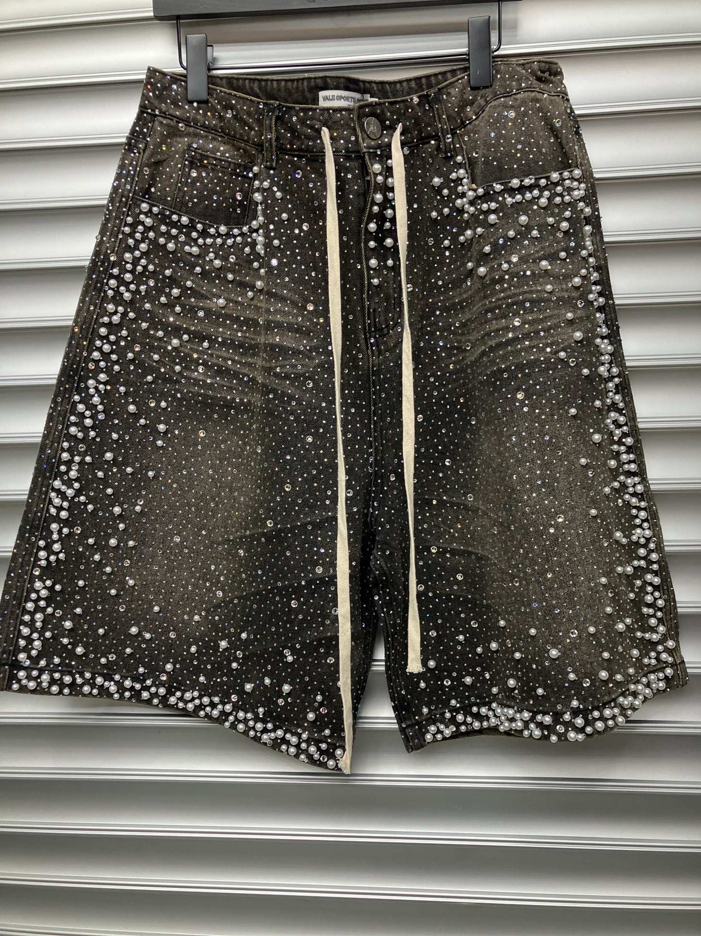 Vale Dark Wash Pearl Jorts - 34