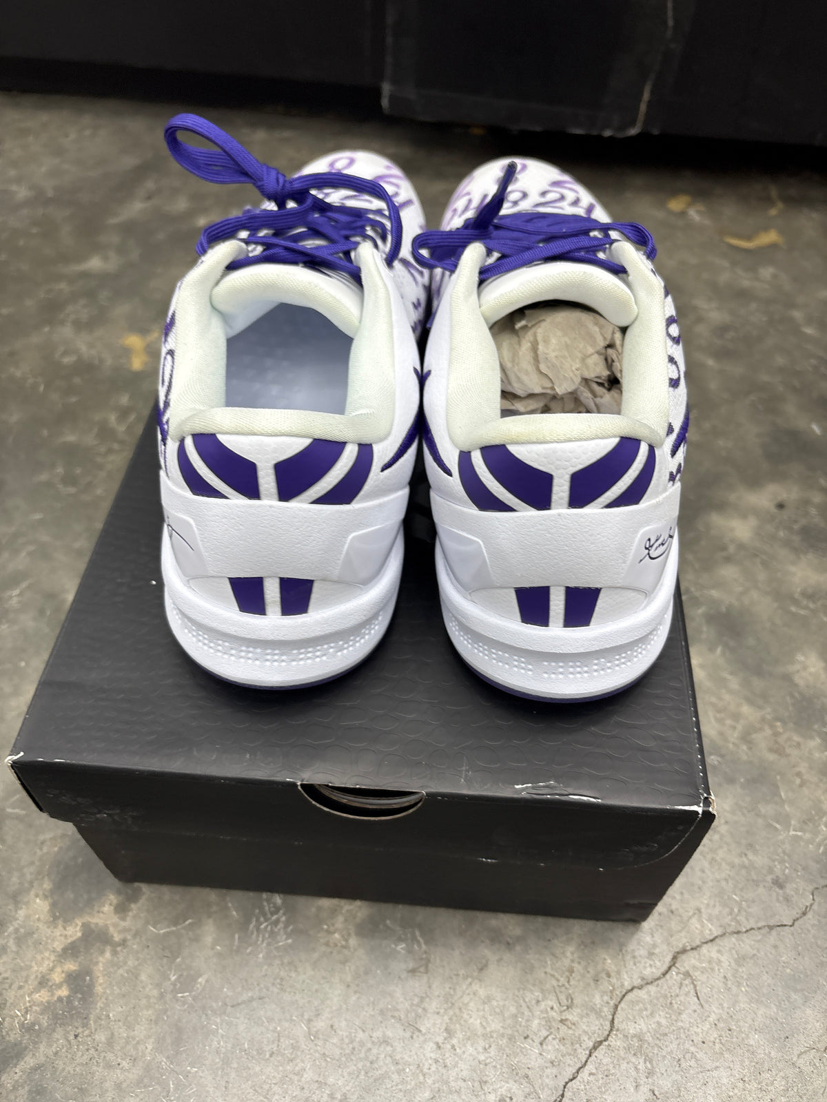 Kobe 8 Proto Court Purple (U) - 9.5M**