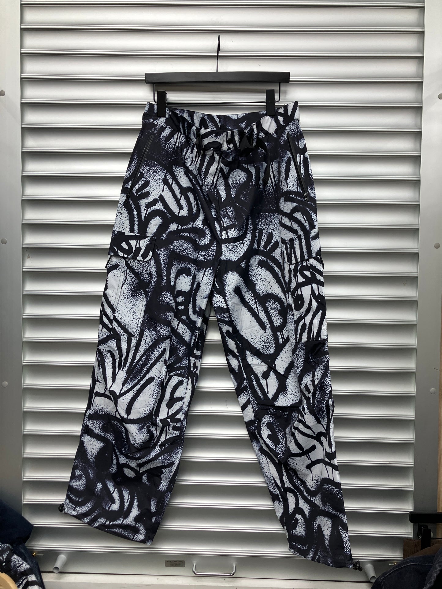 Hillside Slawn Nylon Pant - 34