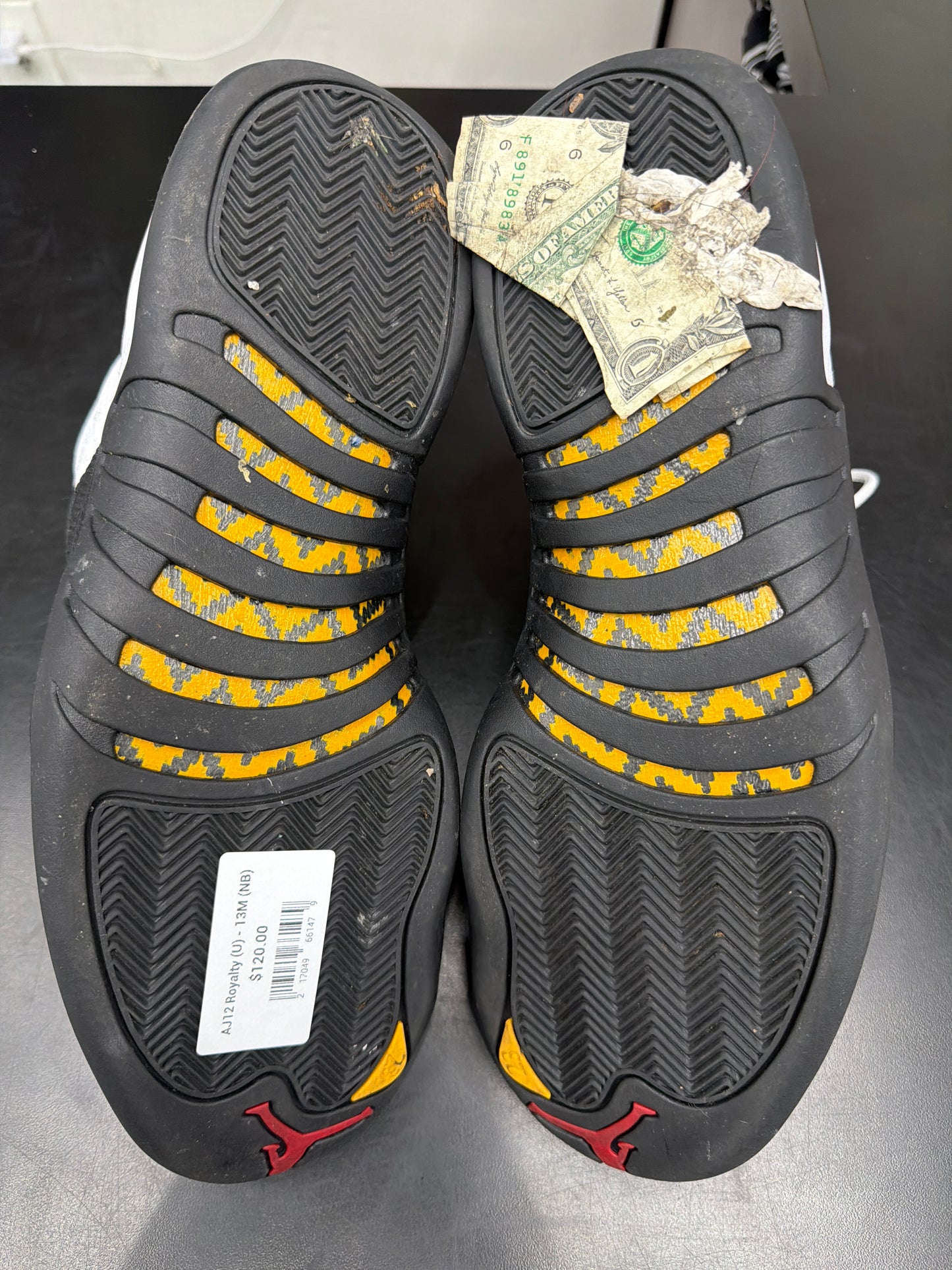 AJ12 Royalty (U) - 13M (NB)