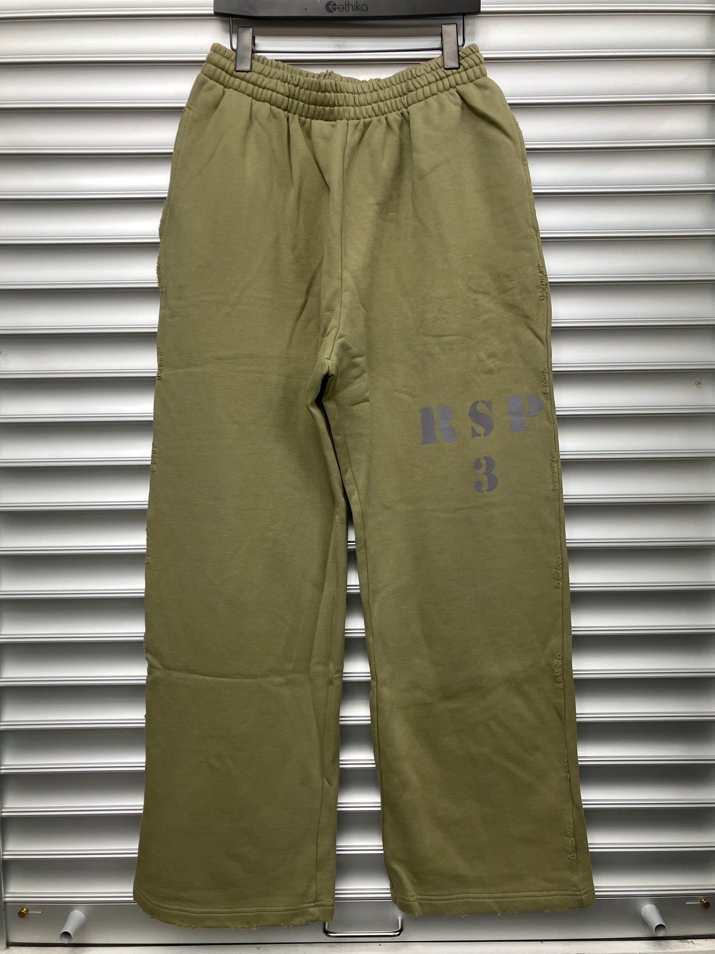 GV Mash Sweats - Large